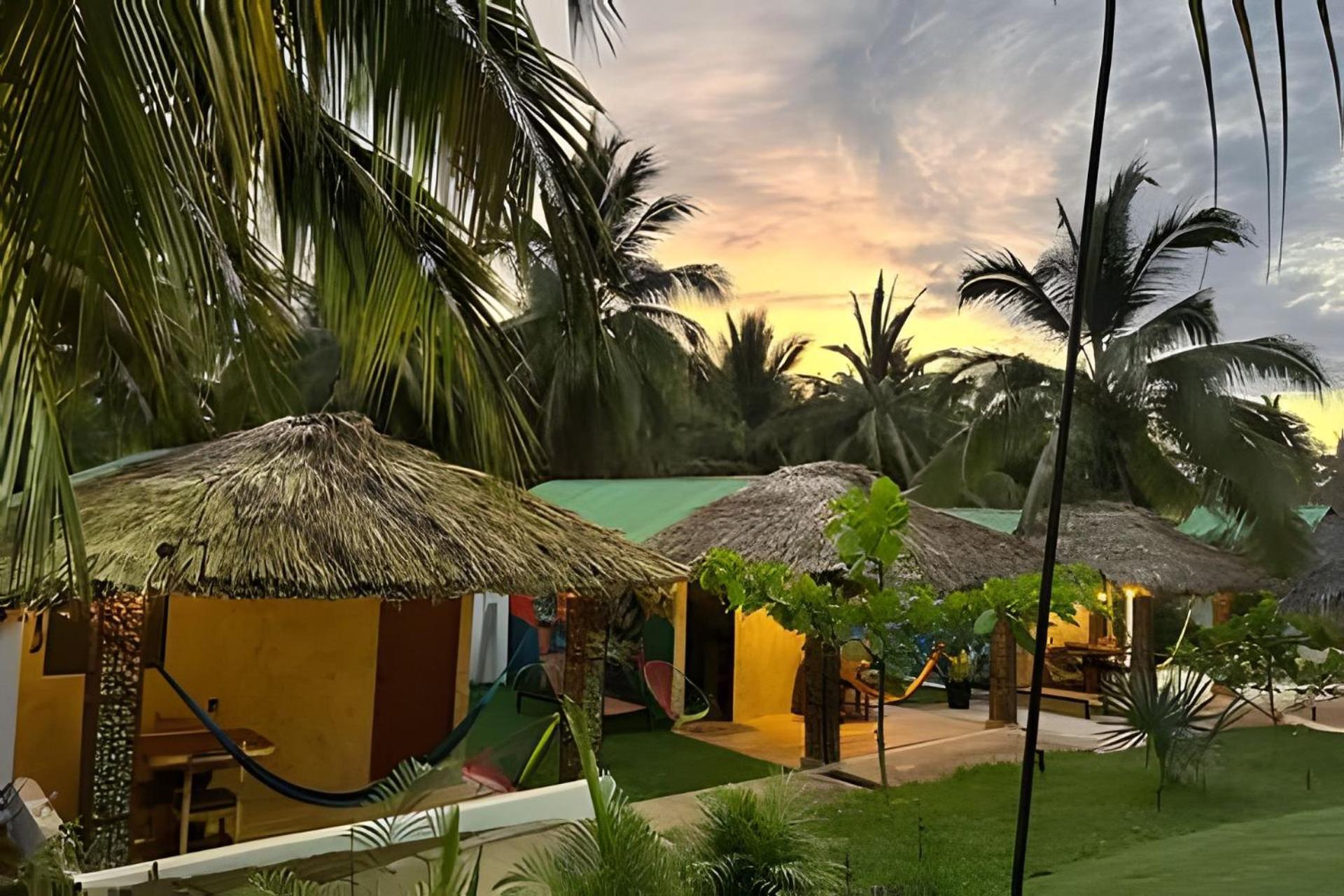 Casa Las Palmas Playa La Saladita Сіуатанехо Екстер'єр фото